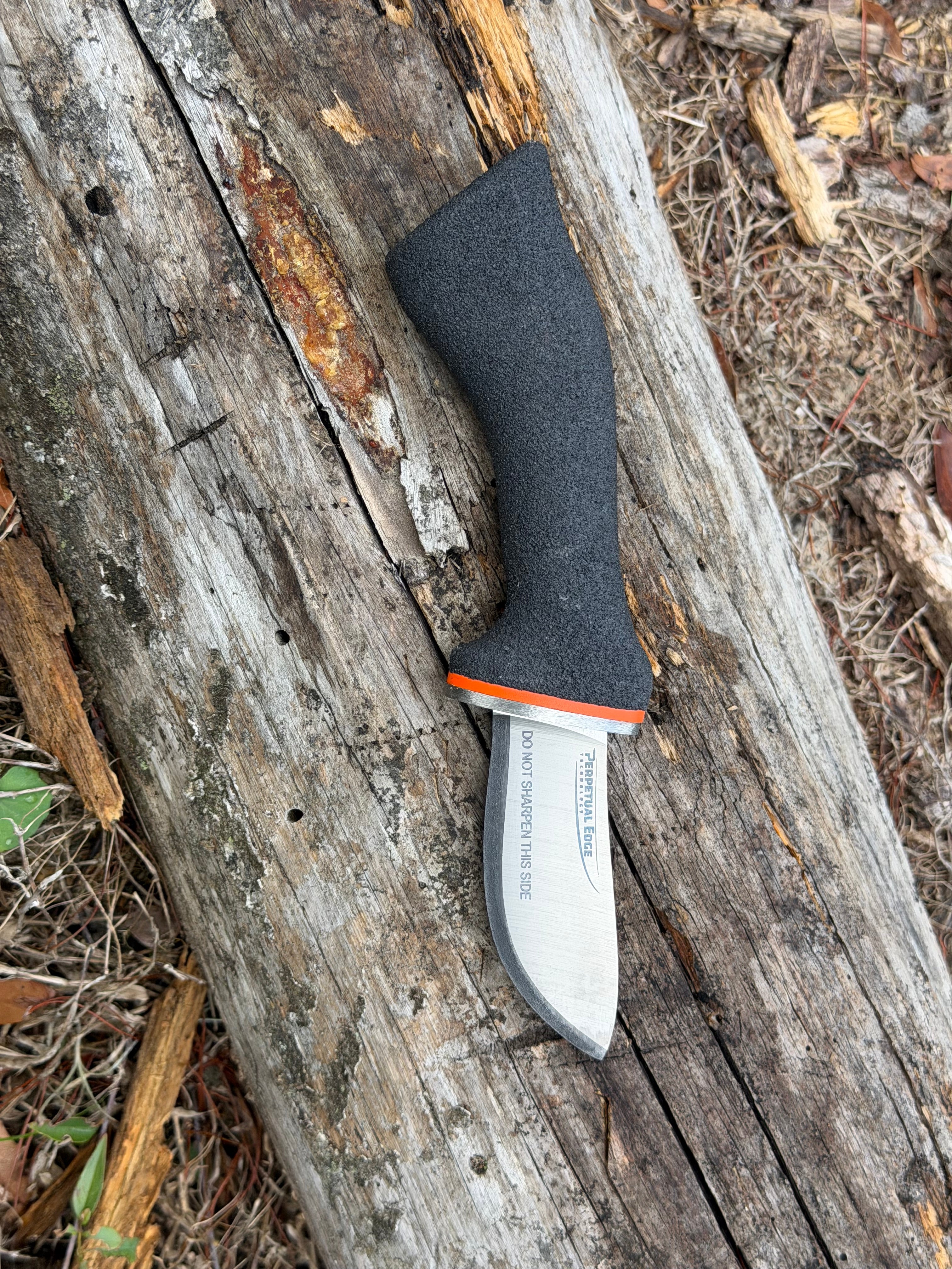 Game Changer II - 3.6" Titanium Hunter-Skinner